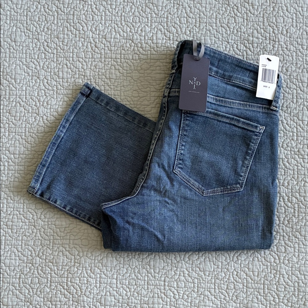 New NYDJ Women’s Medium Wash Barbara Boot Cut Blue Jeans Sz 8 Lift Tuck Slimming - Picture 1 of 15